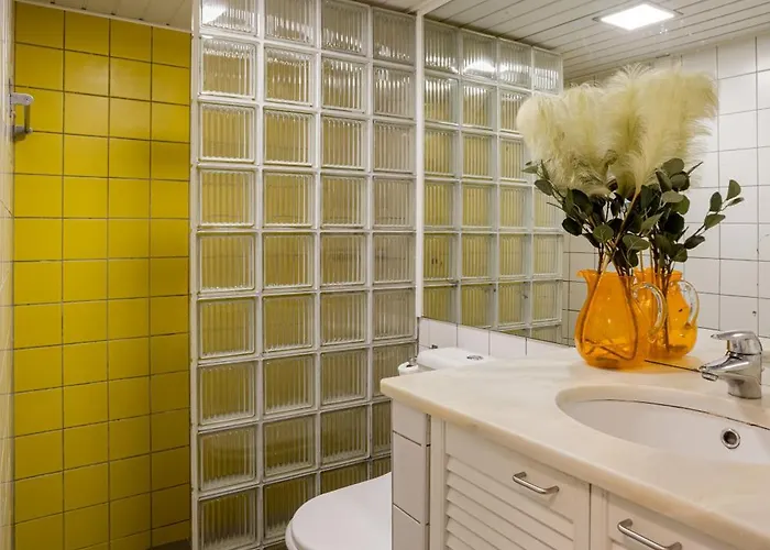 Quiet Bloom - In Estrela * Lisboa