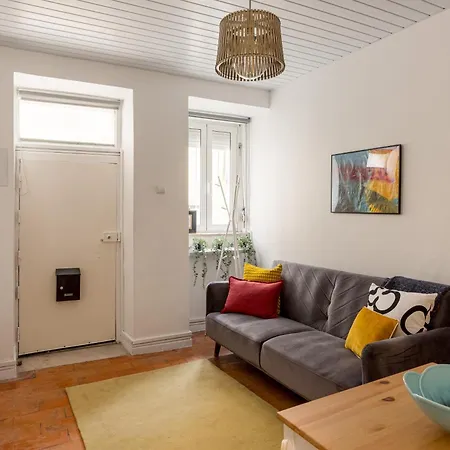 Quiet Bloom - In Estrela Апартаменти