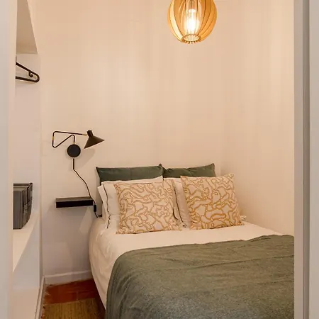 Quiet Bloom - In Estrela *