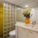 Quiet Bloom - In Estrela Apartman